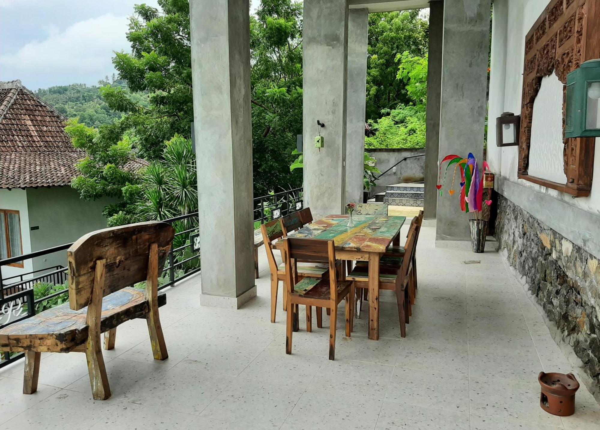 Liri Villa - Ocean, Hills, Valley View Lovina  Exterior photo